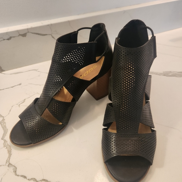 Soda block heels - Picture 2 of 4